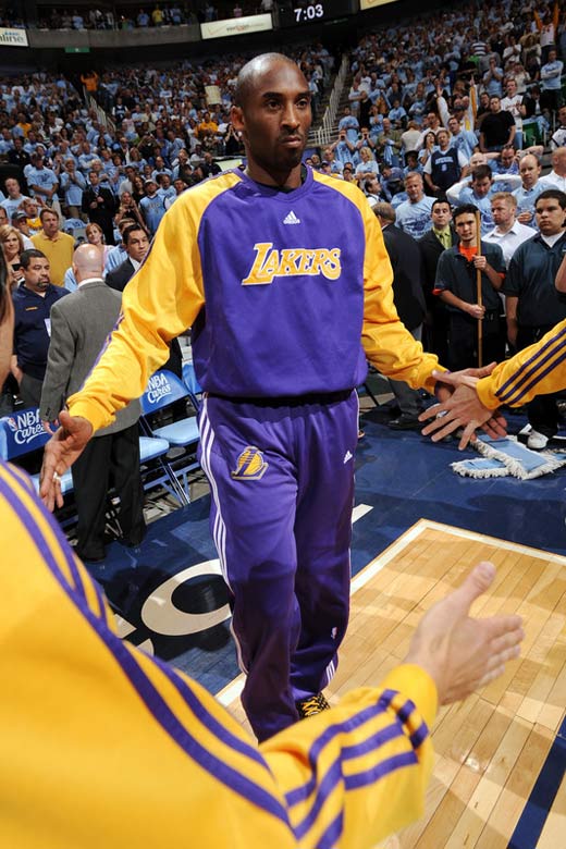 的进攻和精 的进攻和精