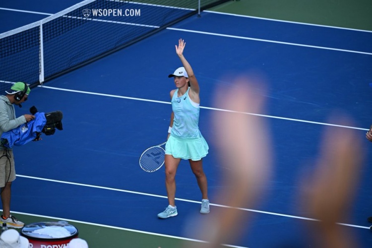 动与配球引 动与配球引