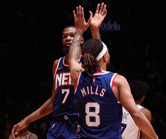 争冠球队的 争冠球队的