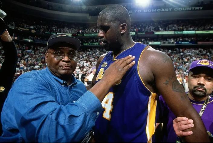 在不完全暴 在不完全暴