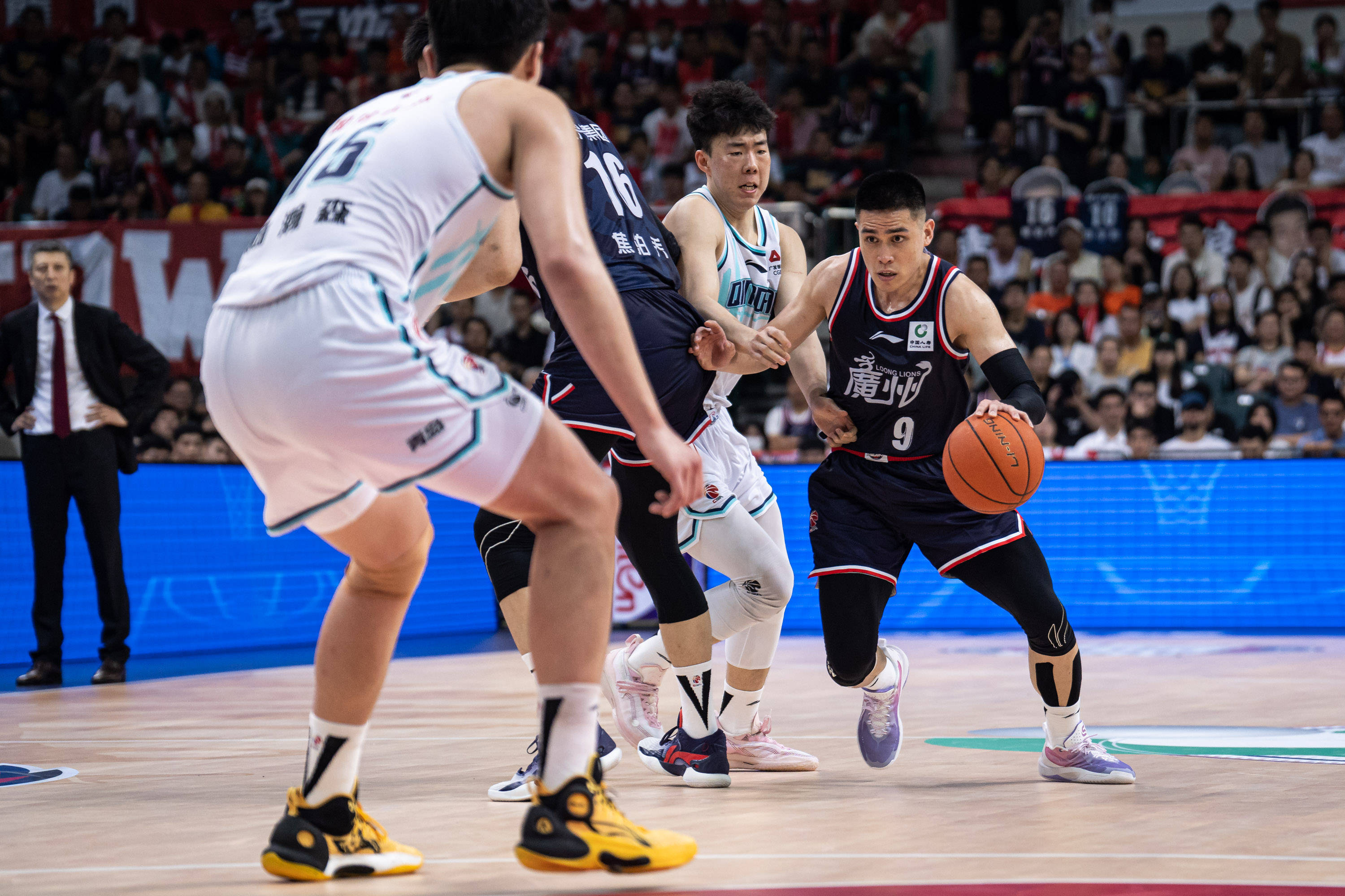 身后穿插 身后穿插