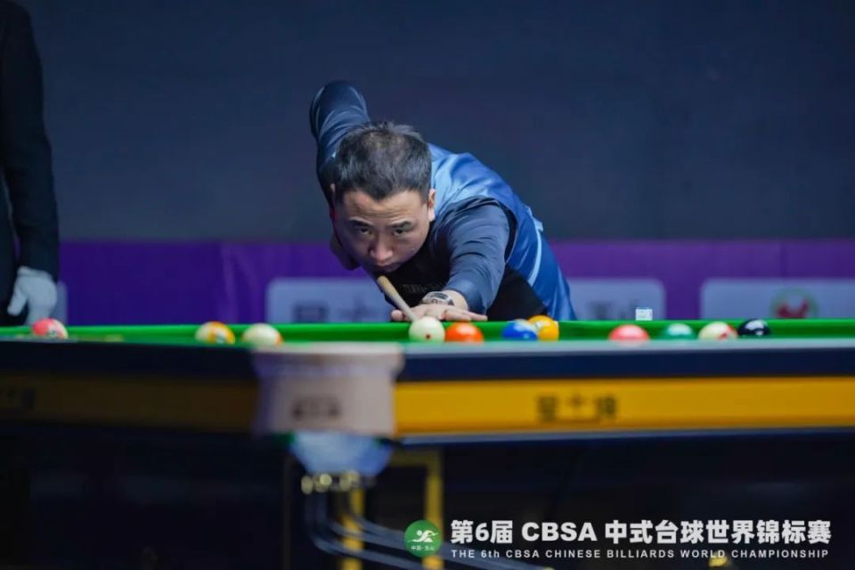 加强打击反 加强打击反